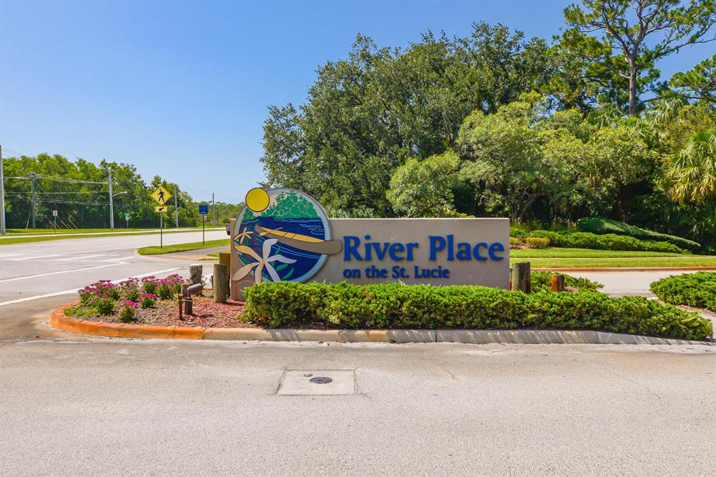 RIVER PLACE ON THE ST LUCIE NO 6 - Residential