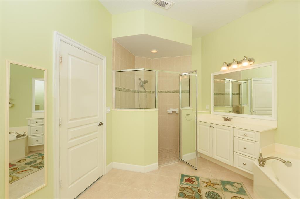 RIVER PLACE ON THE ST LUCIE NO 6 - Residential