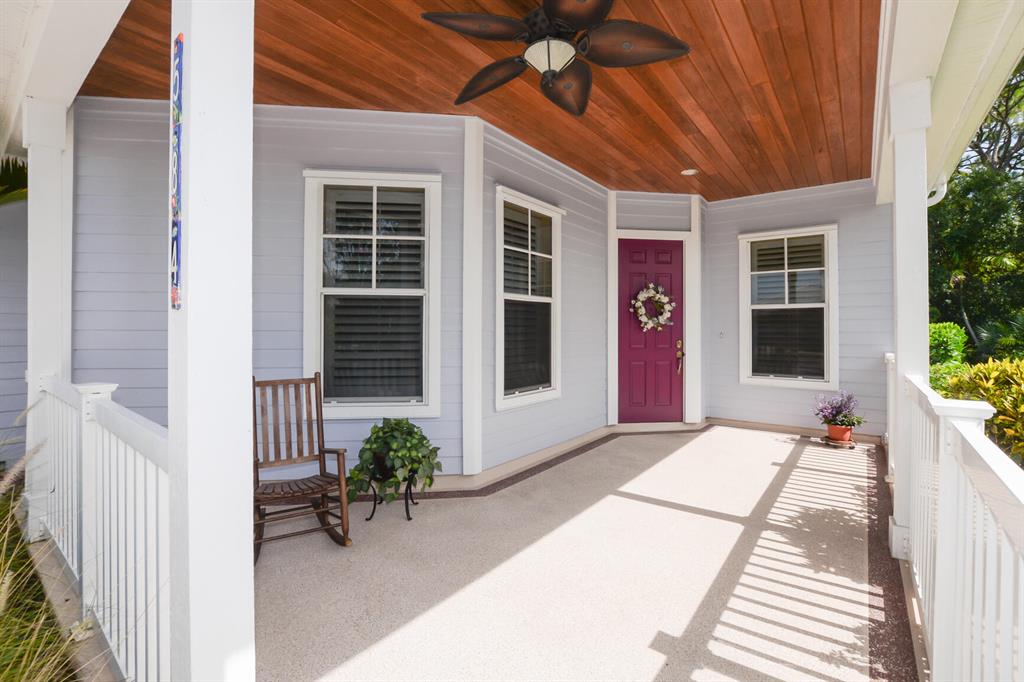 RIVER PLACE ON THE ST LUCIE NO 6 - Residential