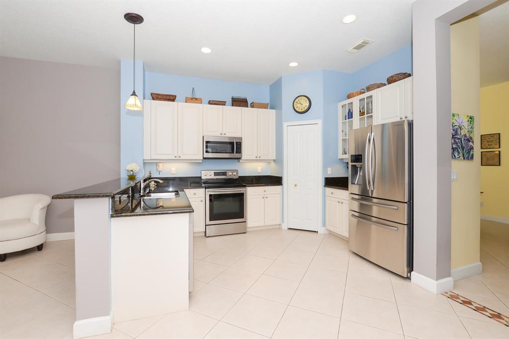 RIVER PLACE ON THE ST LUCIE NO 6 - Residential