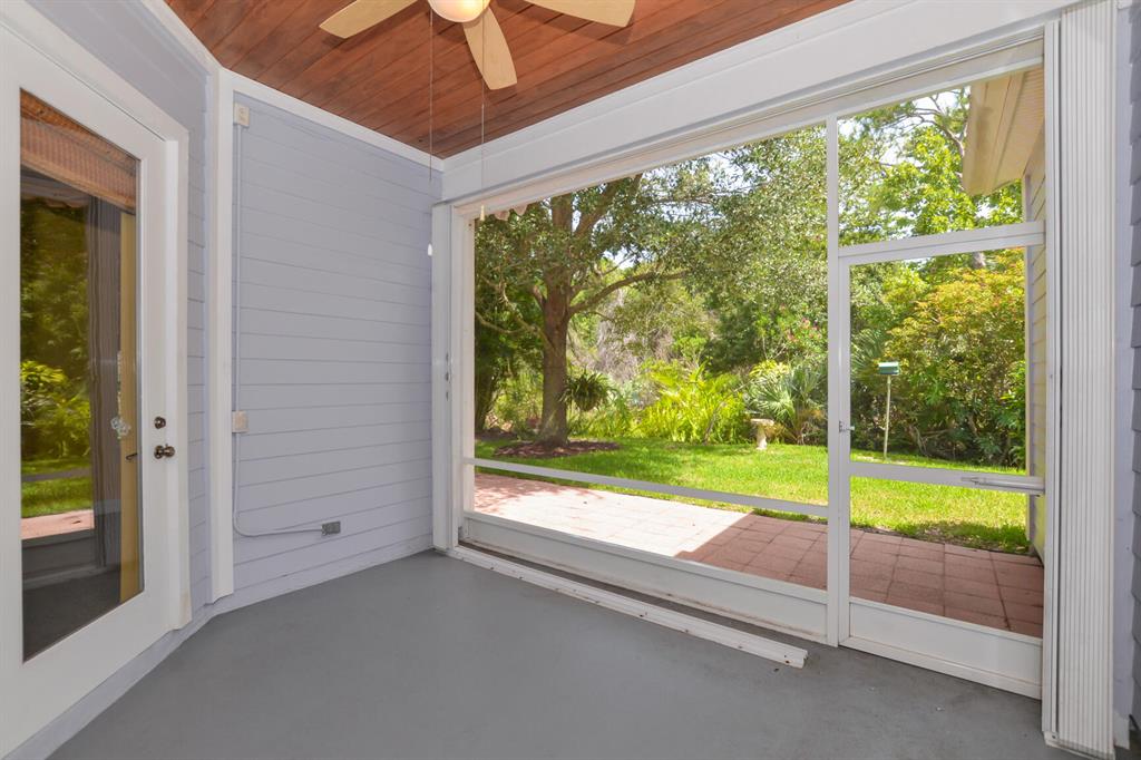 RIVER PLACE ON THE ST LUCIE NO 6 - Residential