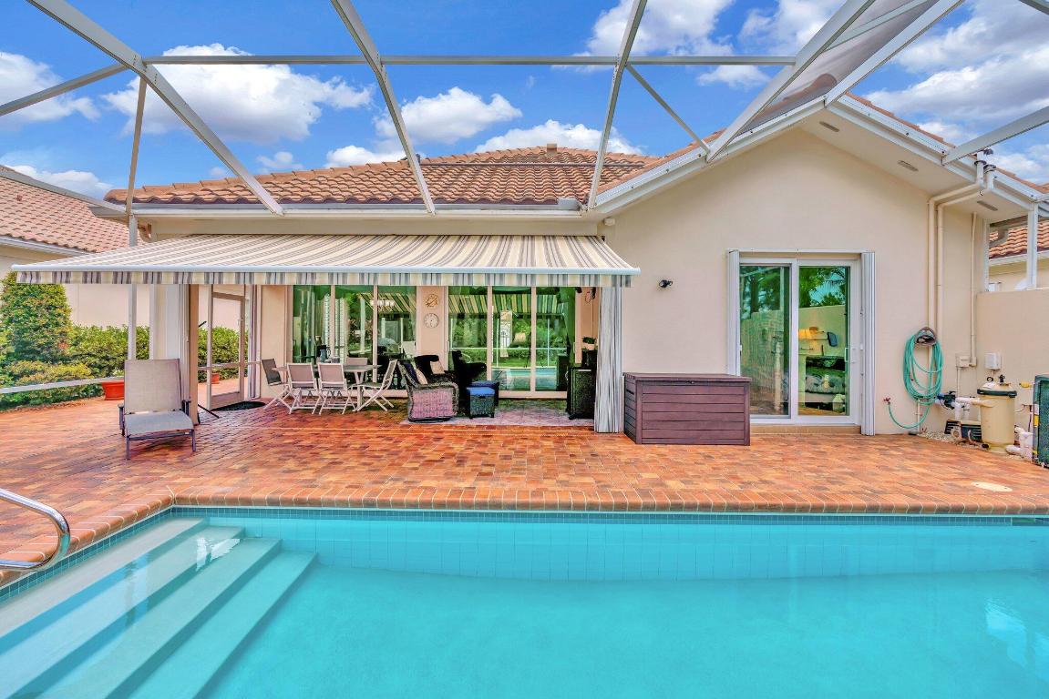 DOUBLE TREE - Residential