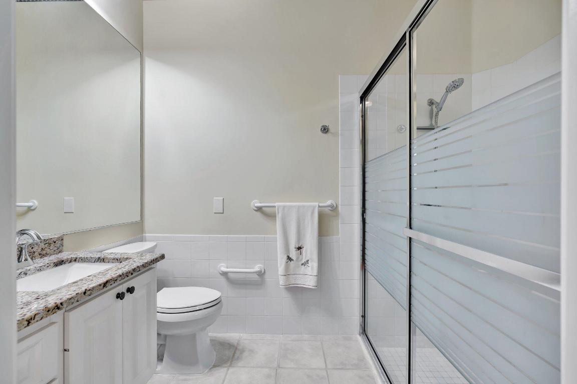 DOUBLE TREE - Residential