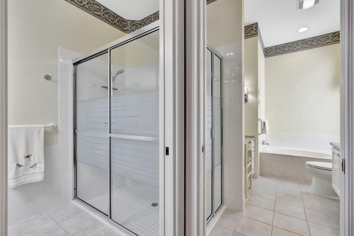 DOUBLE TREE - Residential