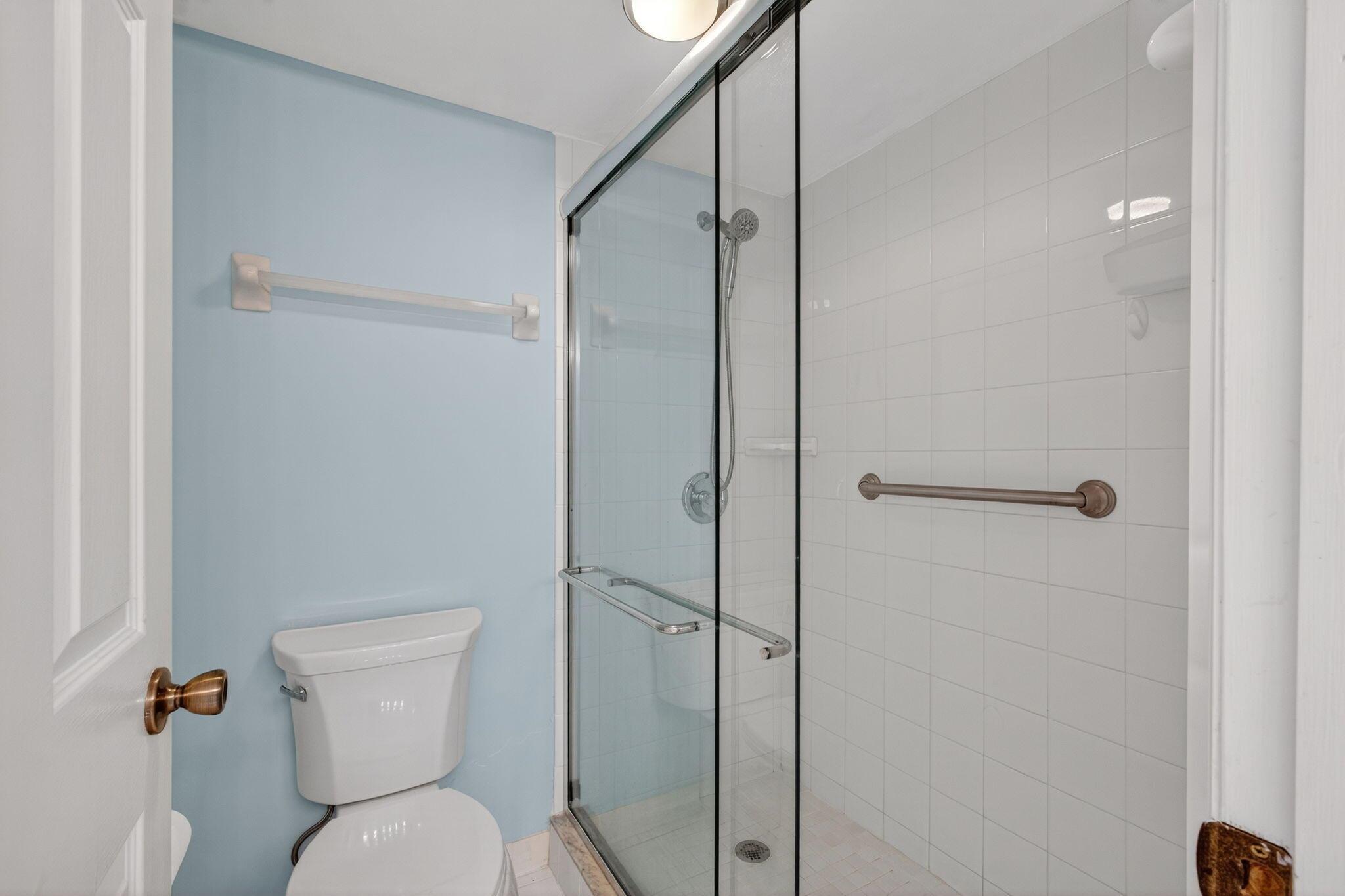 BRYN MAWR OCEAN TOWERS, A - Residential