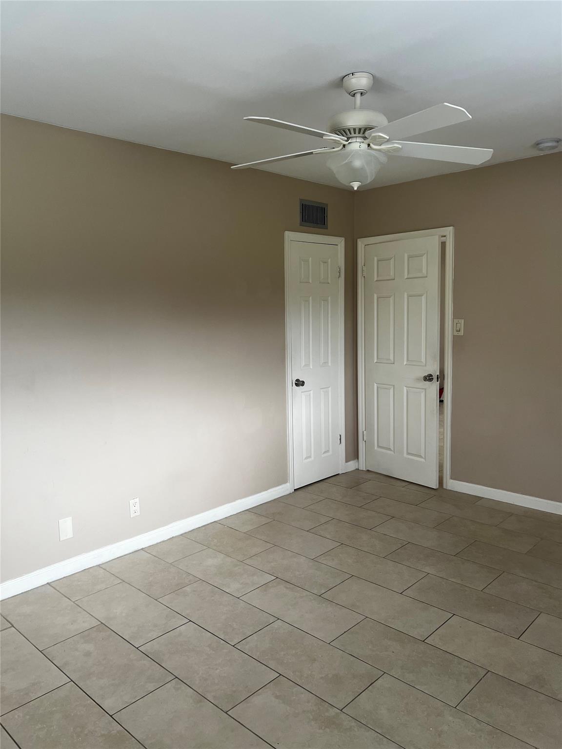 Oriole Gardens - Residential