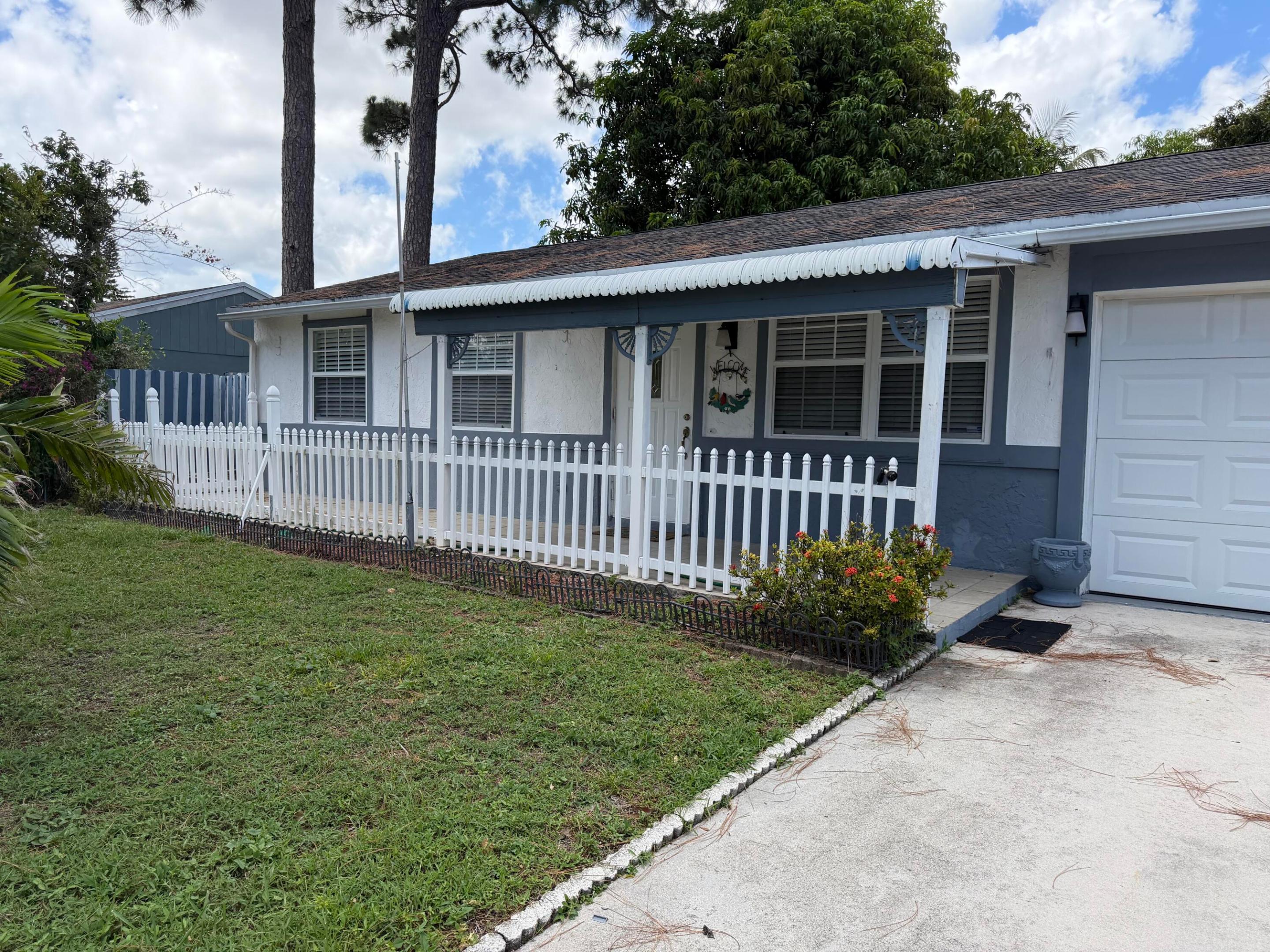 Properties 4655 Appaloosa Street