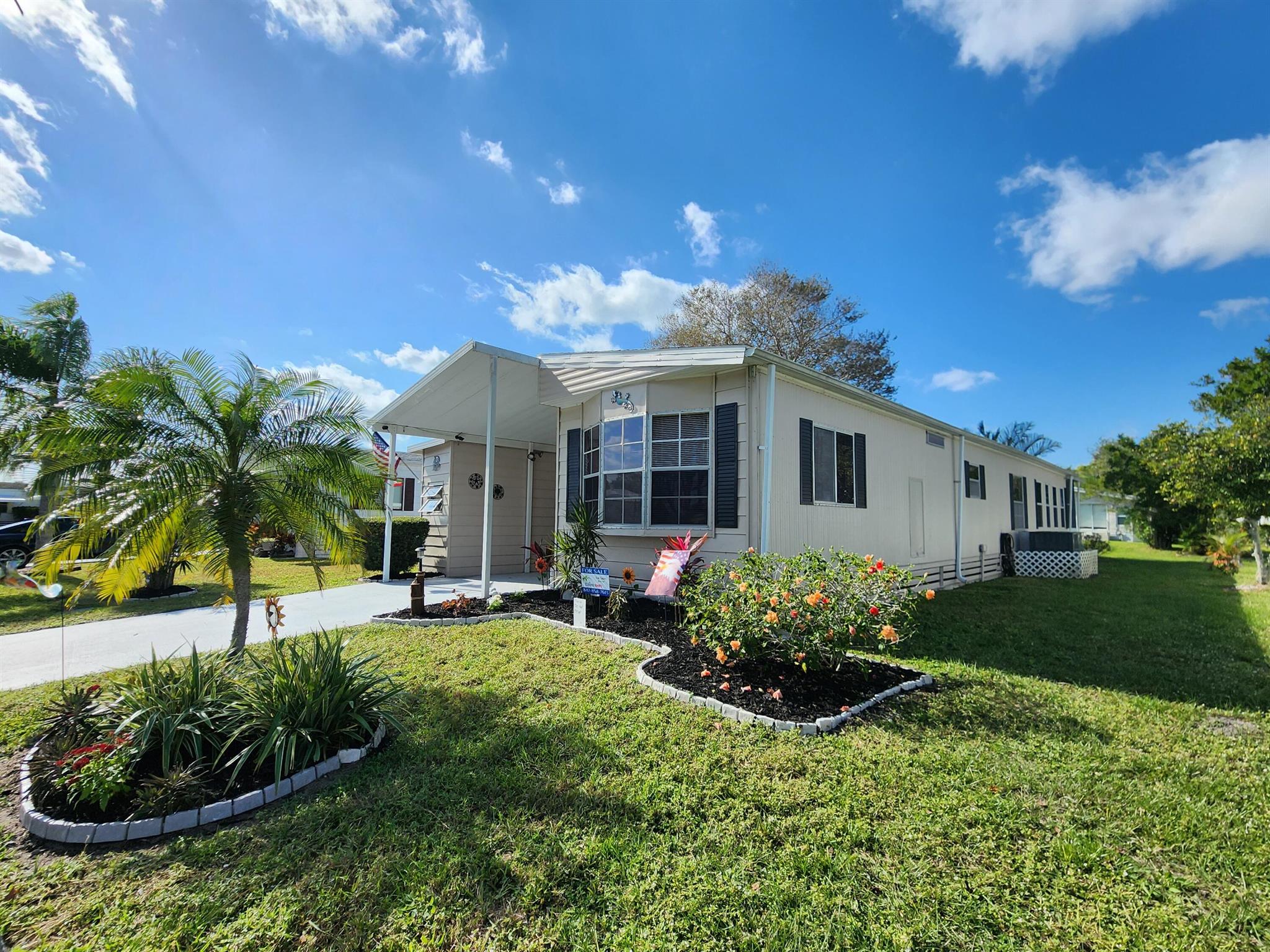 Spanish Lakes Golf Villag - Residential