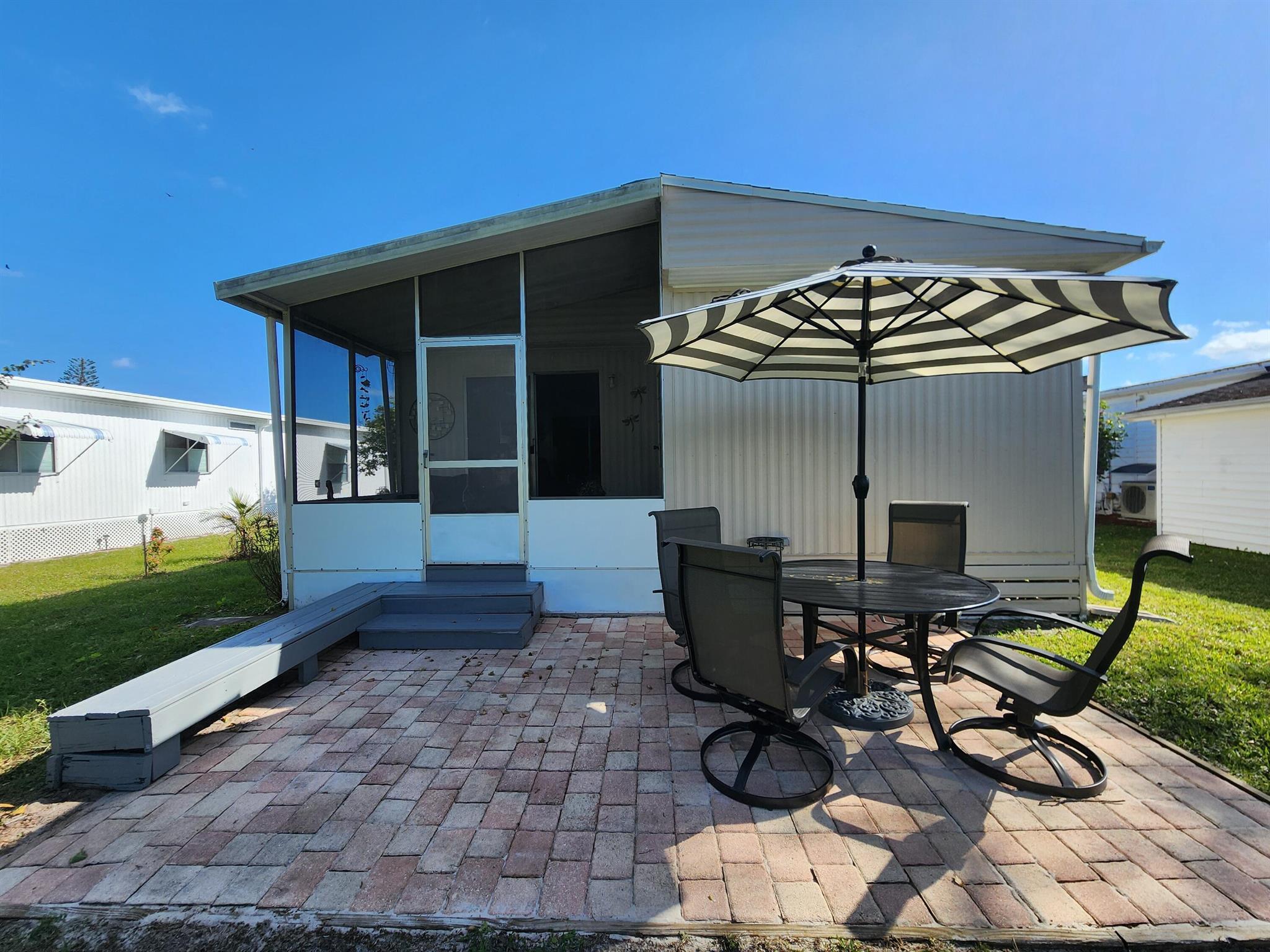 Spanish Lakes Golf Villag - Residential