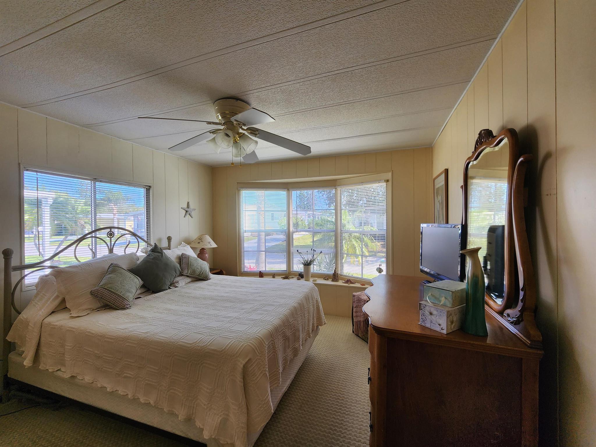 Spanish Lakes Golf Villag - Residential