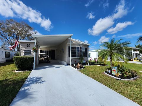 A home in Port St Lucie