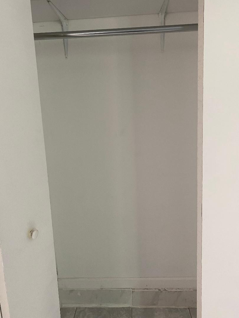 SHOREWOOD HEIGHTS - Residential Lease