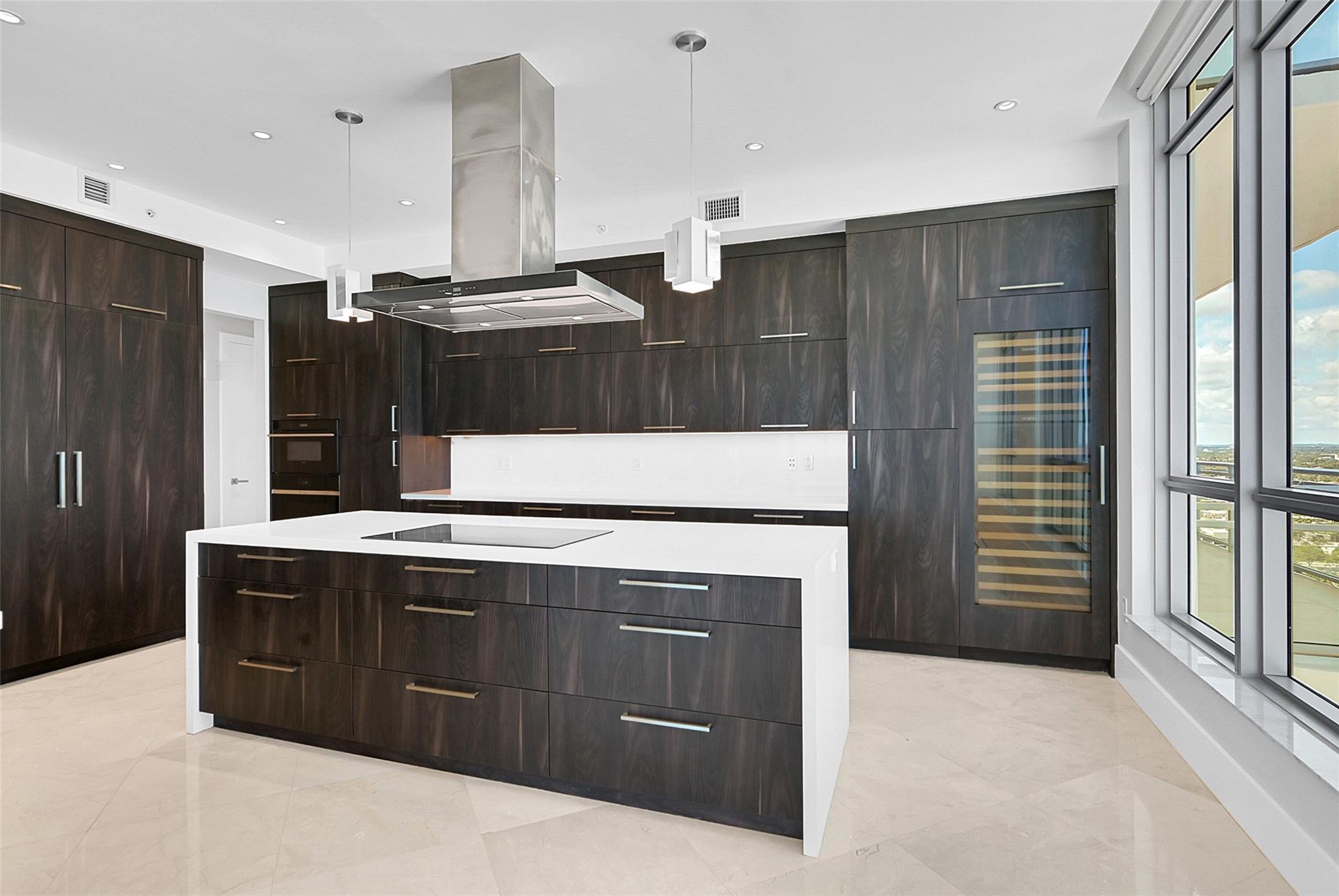 Diplomat Residences - Residential