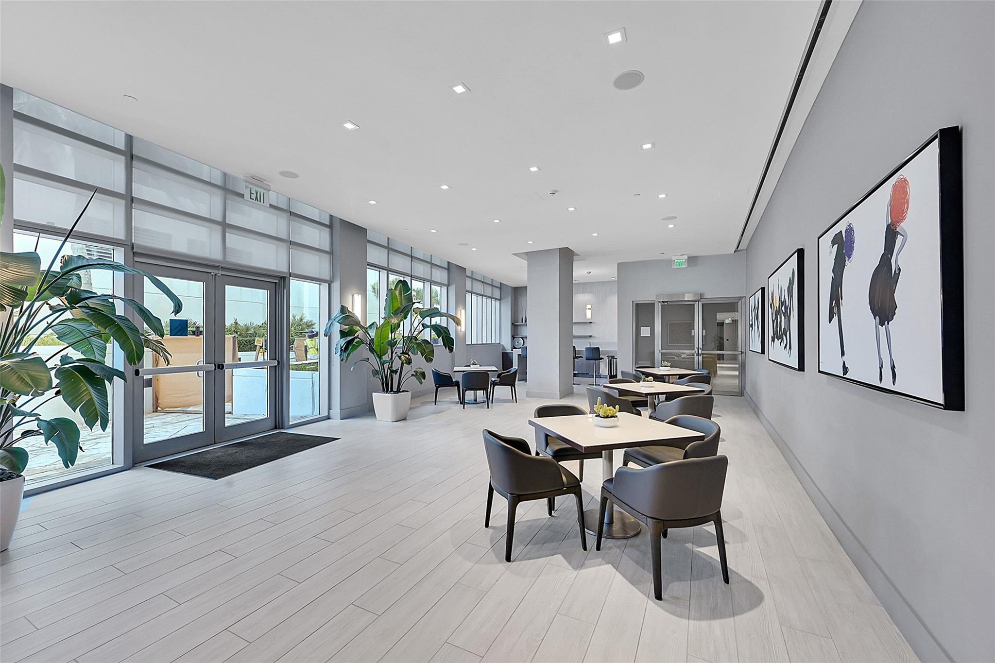 Diplomat Residences - Residential