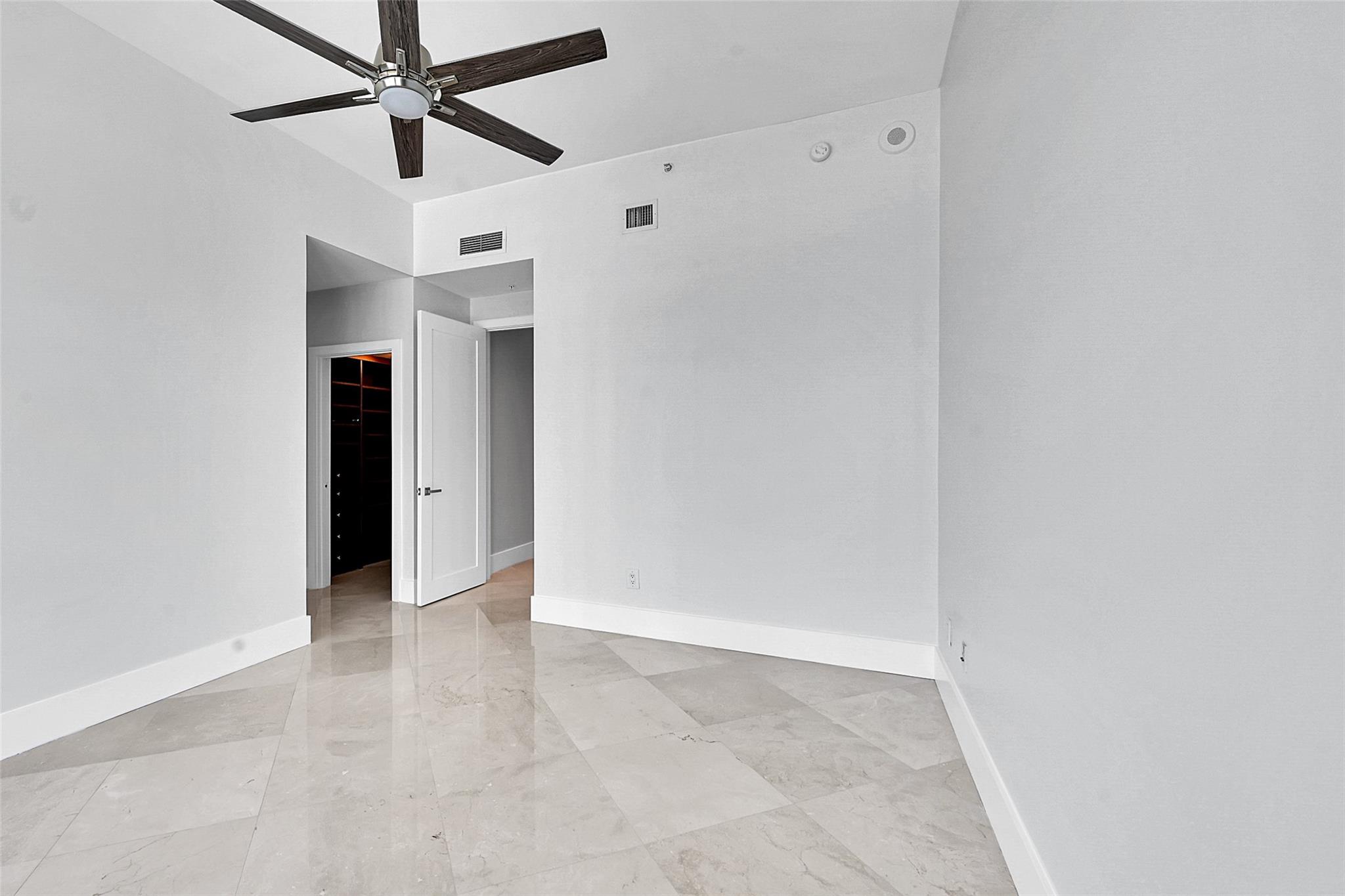 Diplomat Residences - Residential