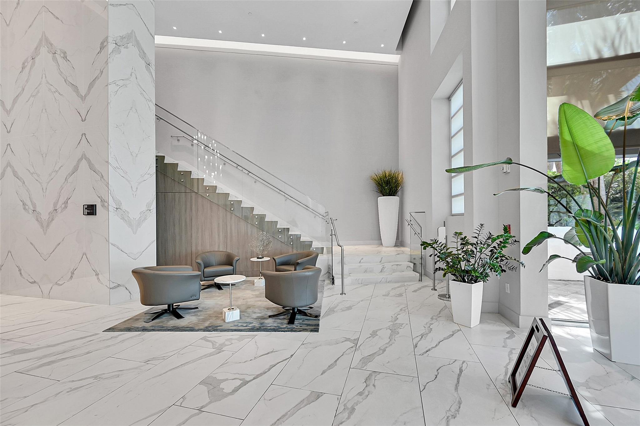 Diplomat Residences - Residential