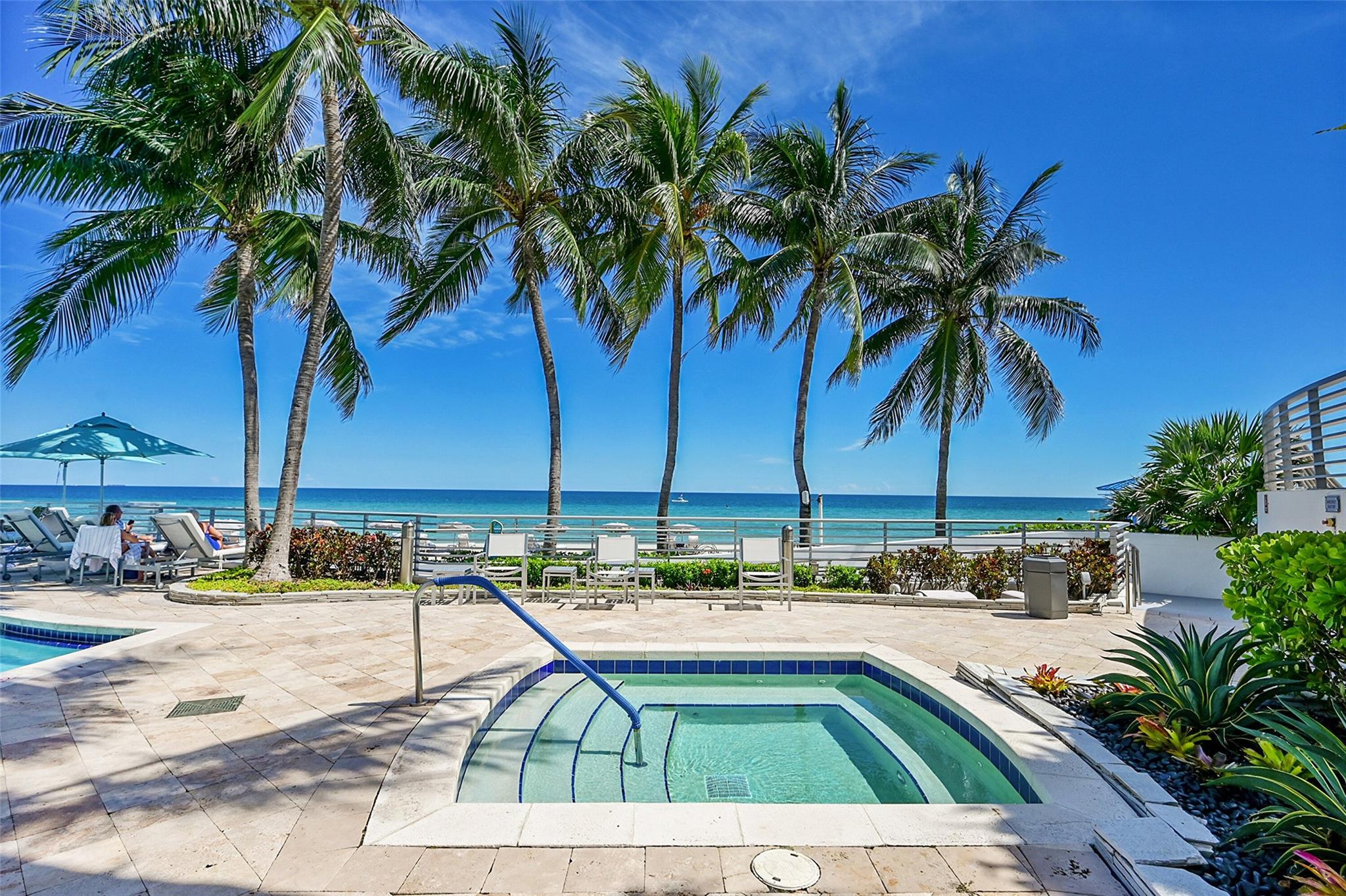 Diplomat Residences - Residential