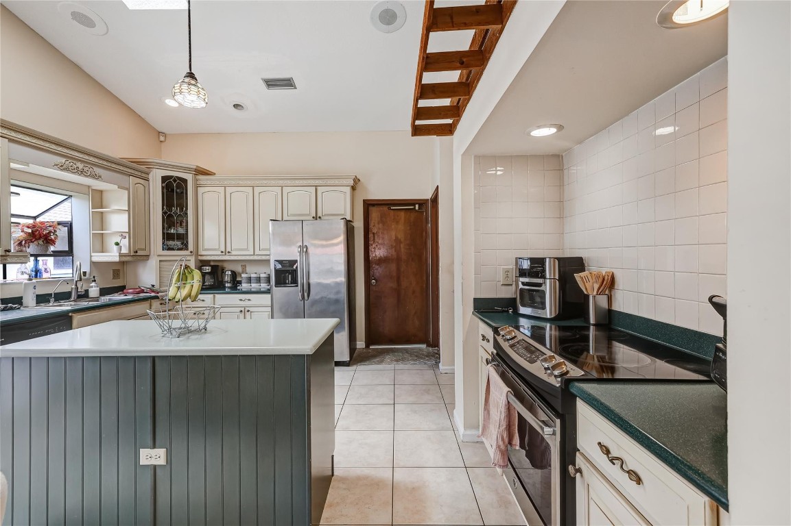 Cypress Run 93-16 B - Residential