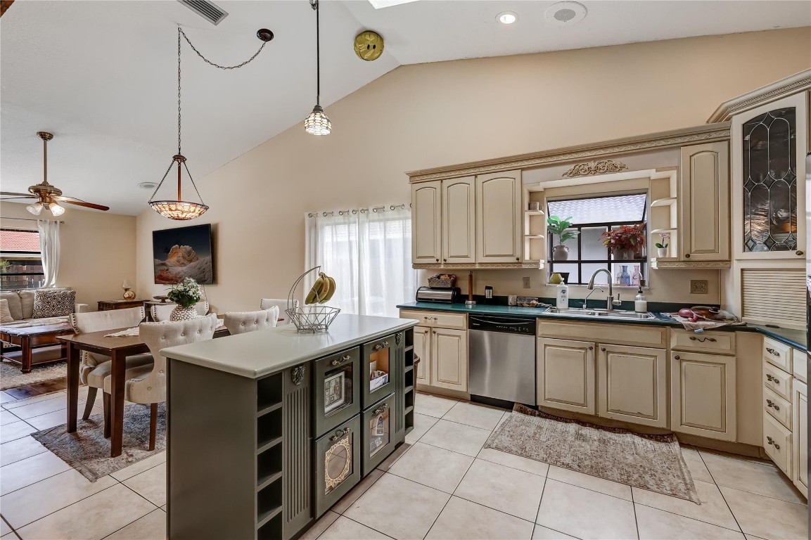 Cypress Run 93-16 B - Residential