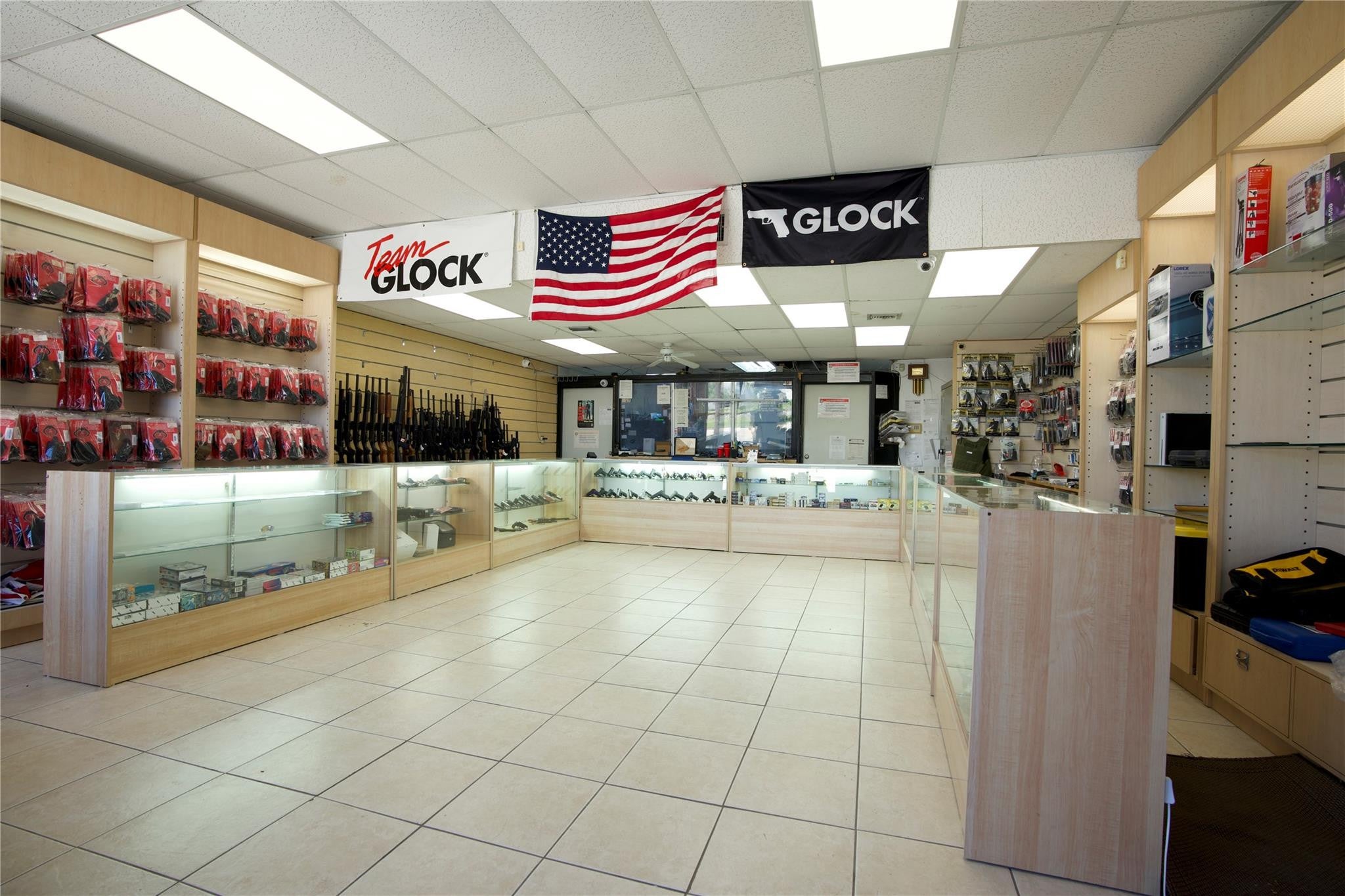 4581 N Dixie Highway