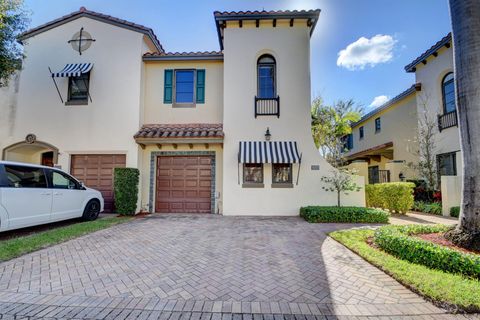 810 Via Villagio Hypoluxo FL 33462