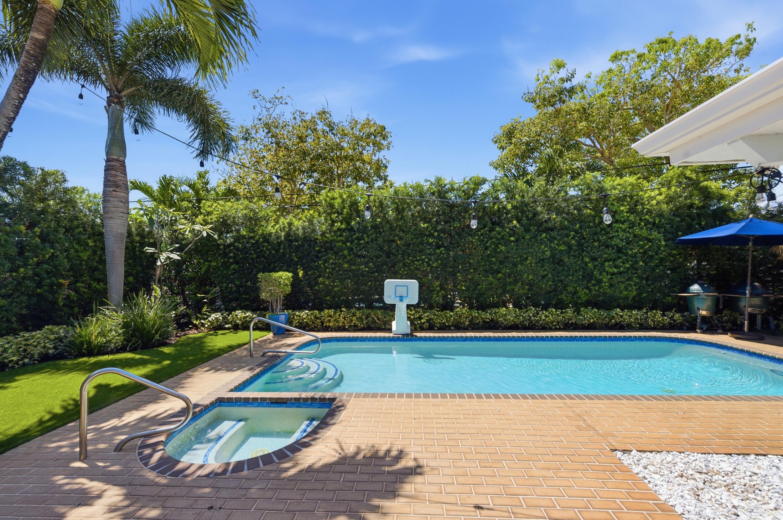 CONNOR ESTATES - Residential