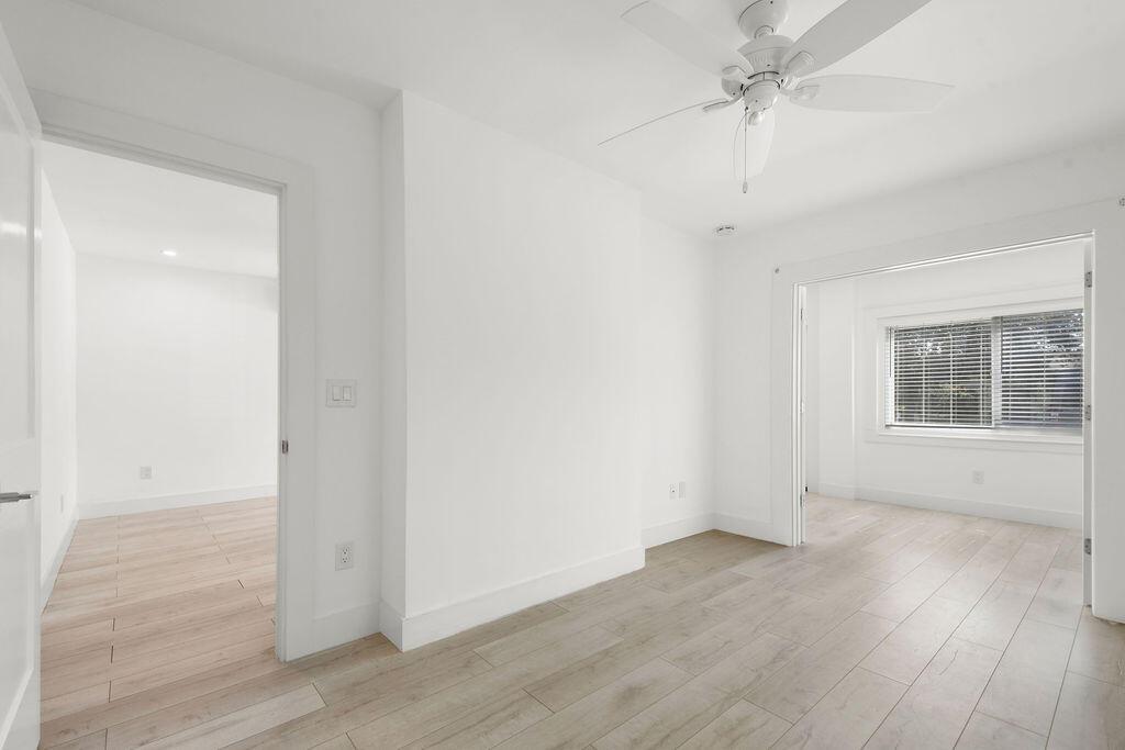 LAKE WORTH TOWN OF - Residential Lease