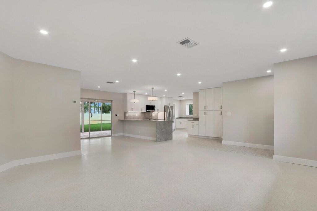 Photo of 732 Pelican Way, North Palm Beach, FL 33408 (MLS # R11039914)