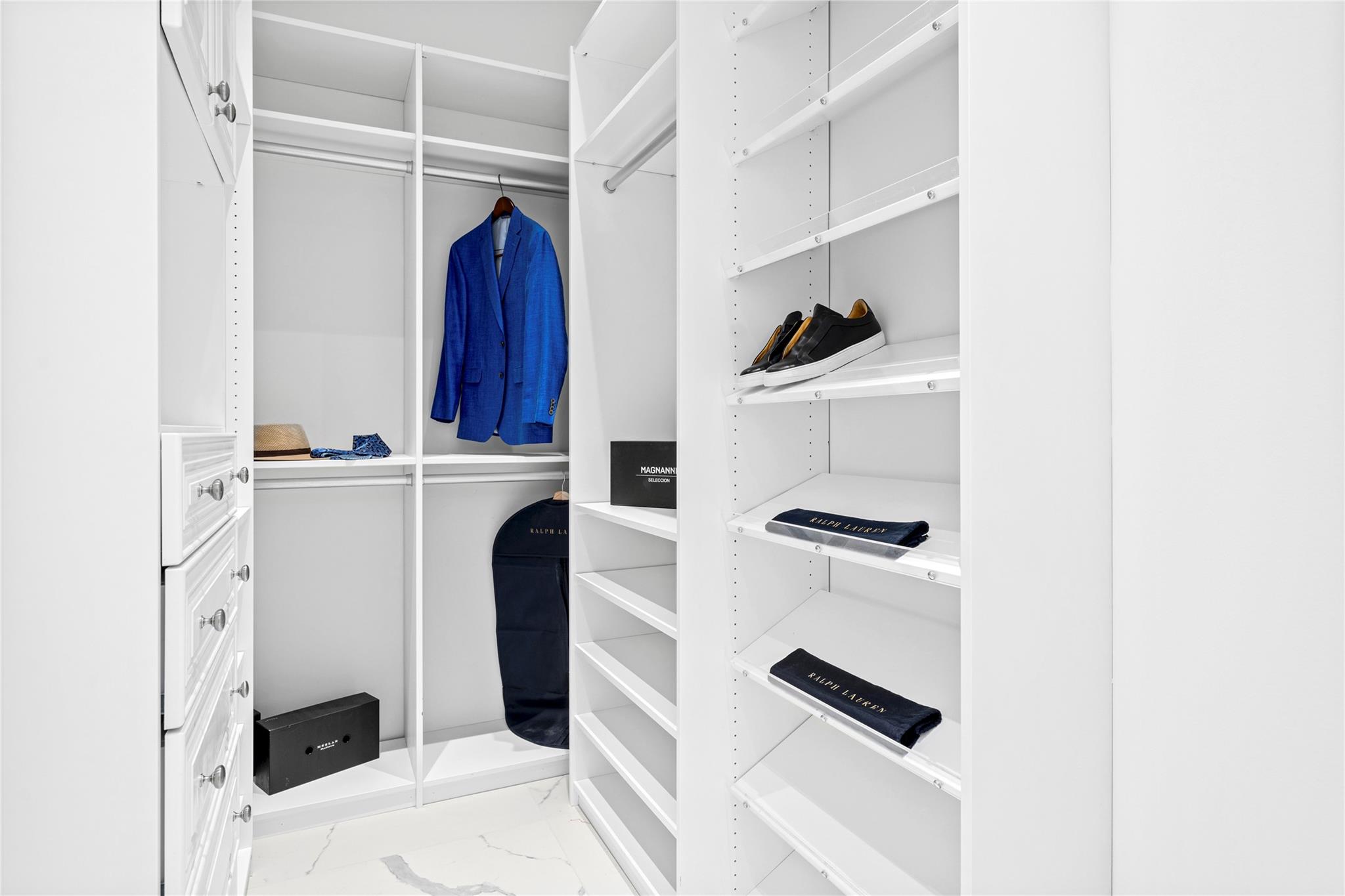 Breakwater 42-19 B - Residential