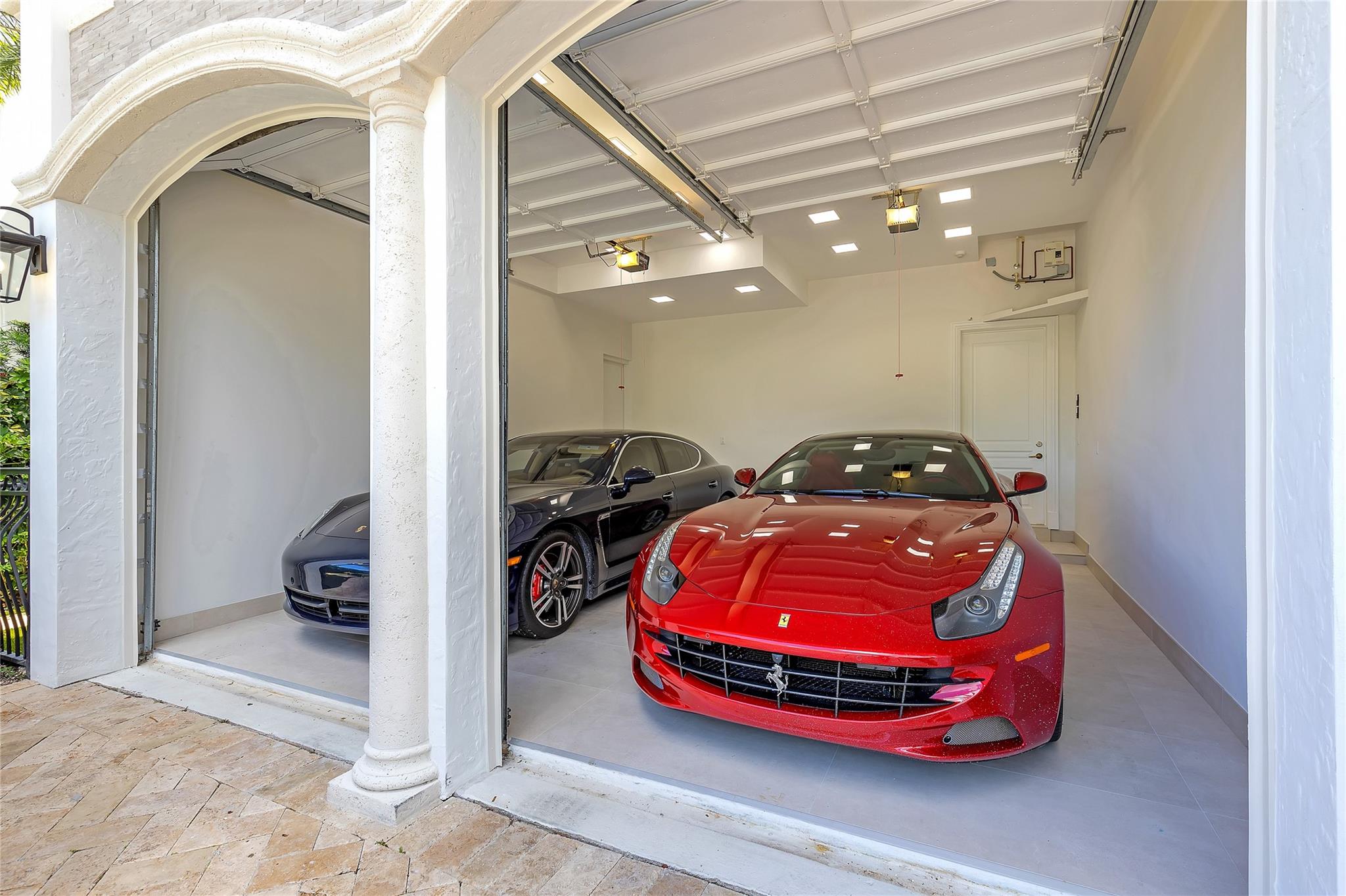 Breakwater 42-19 B - Residential