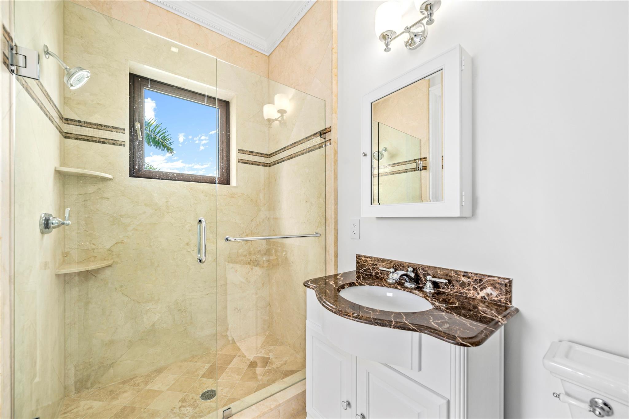 Breakwater 42-19 B - Residential