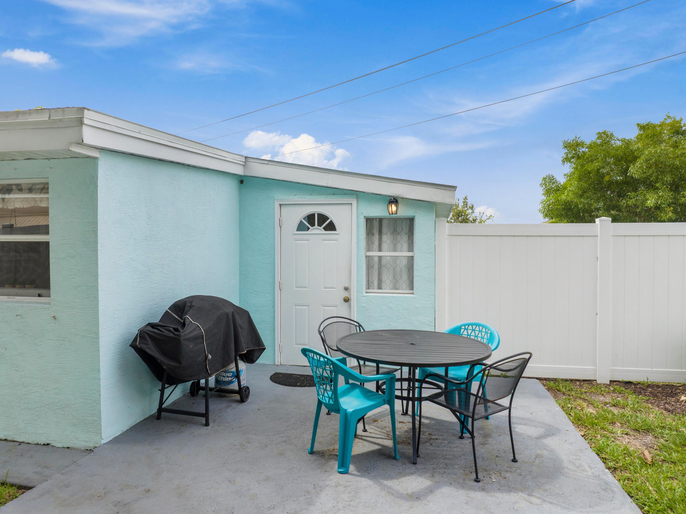 ROCKRIDGE SUB UNIT 4 - Residential
