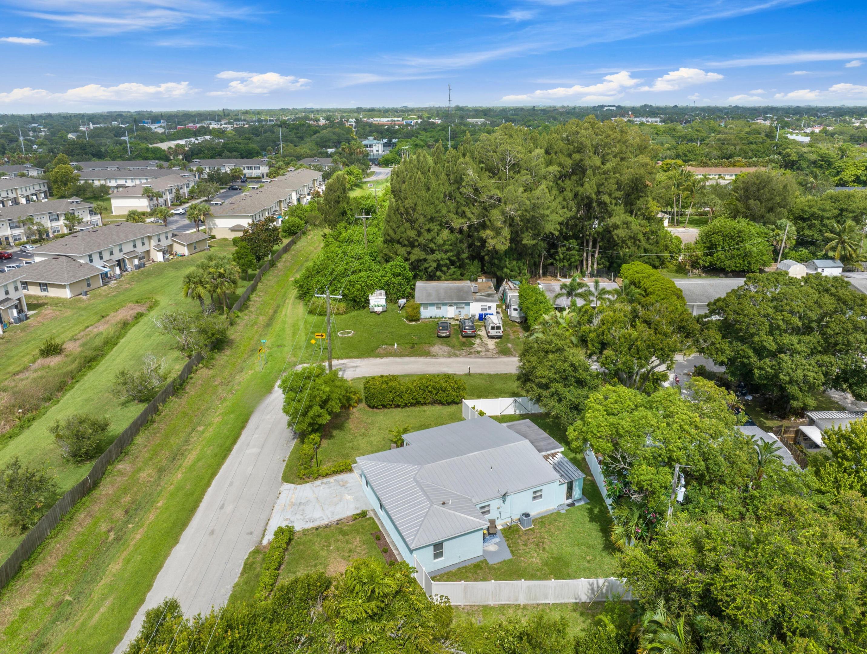 ROCKRIDGE SUB UNIT 4 - Residential