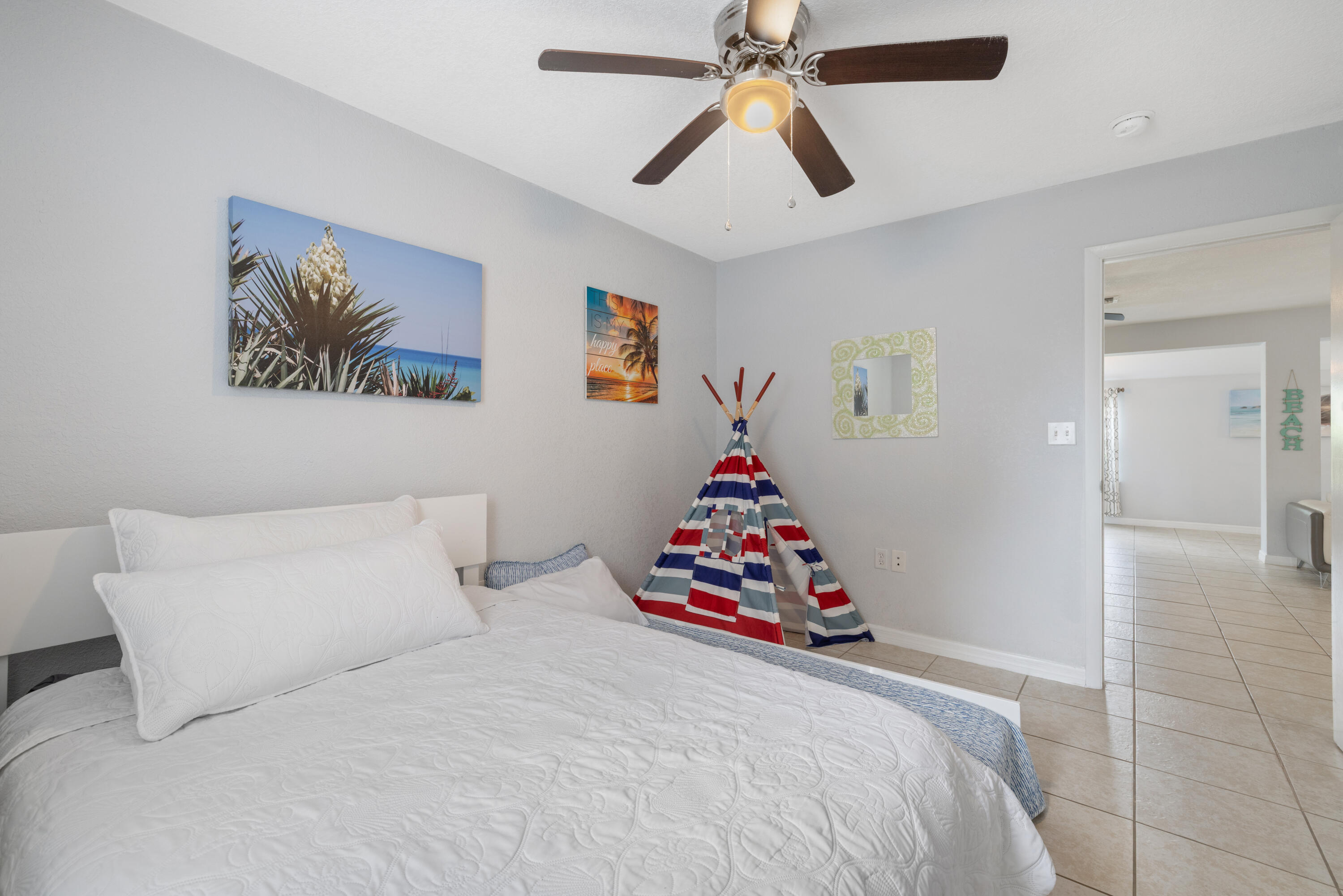 ROCKRIDGE SUB UNIT 4 - Residential