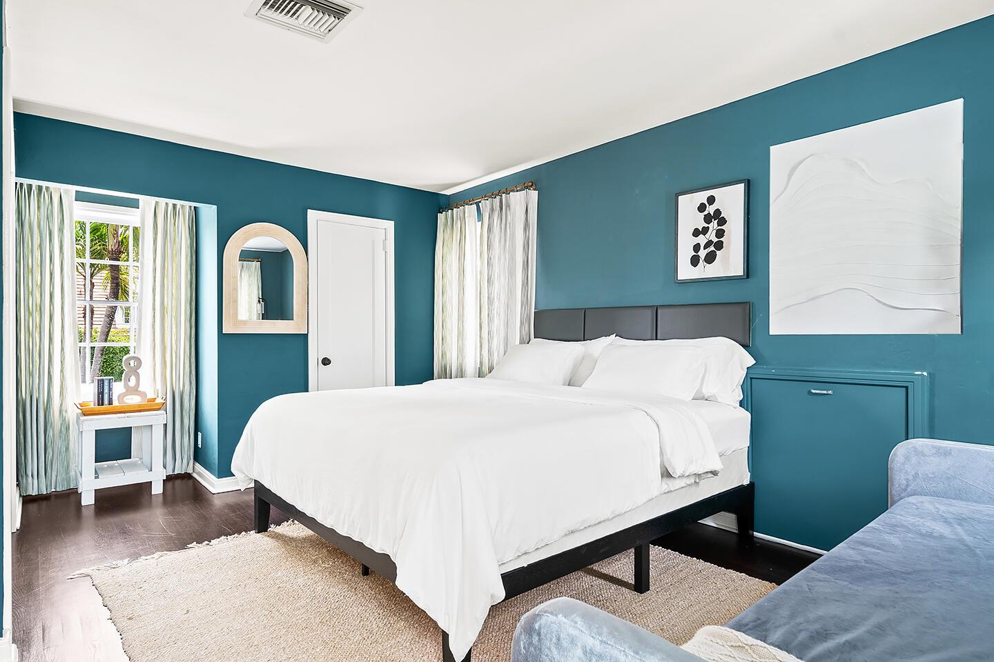 ESTATES OF SOUTH PALM BEA - Residential Lease