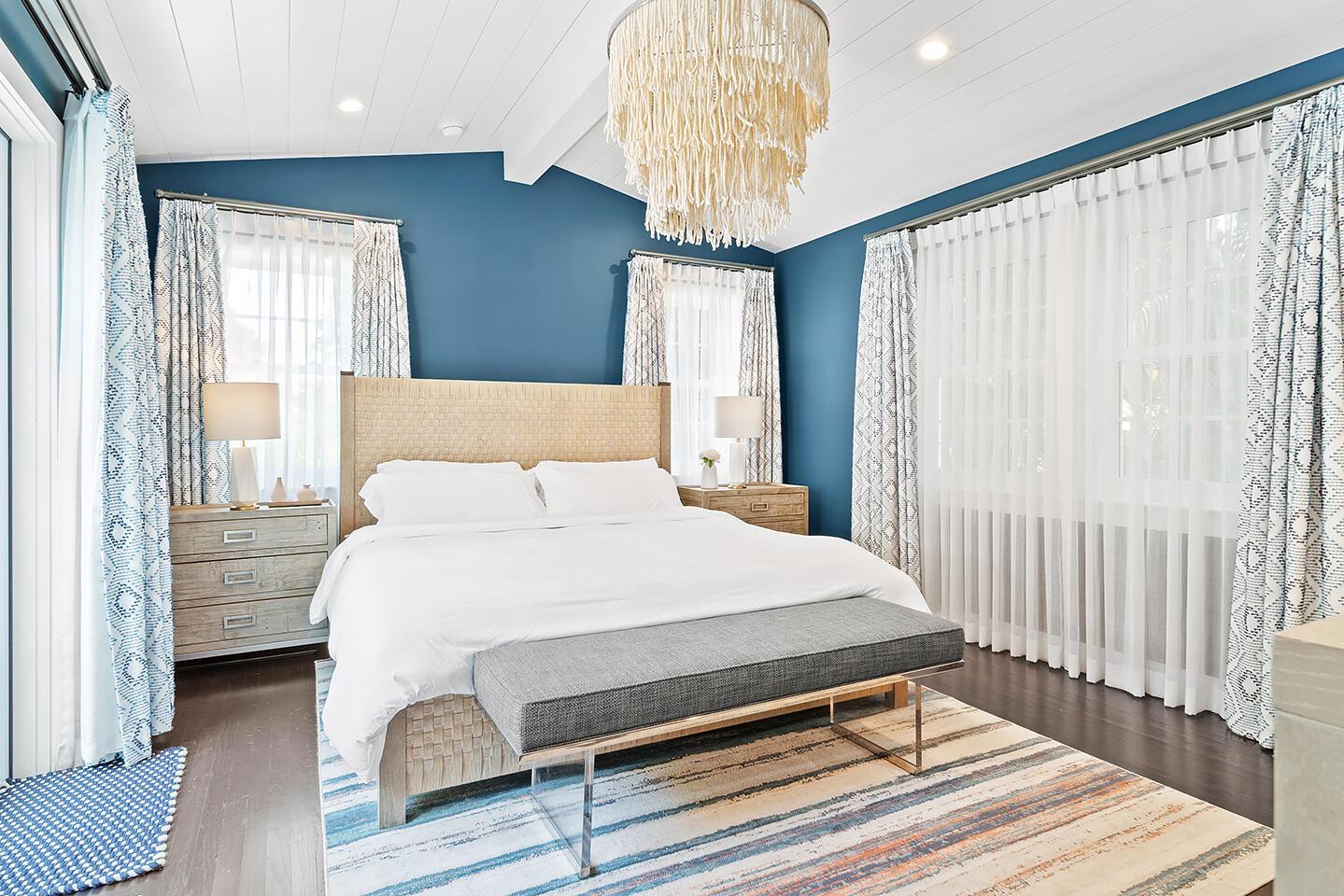 ESTATES OF SOUTH PALM BEA - Residential Lease