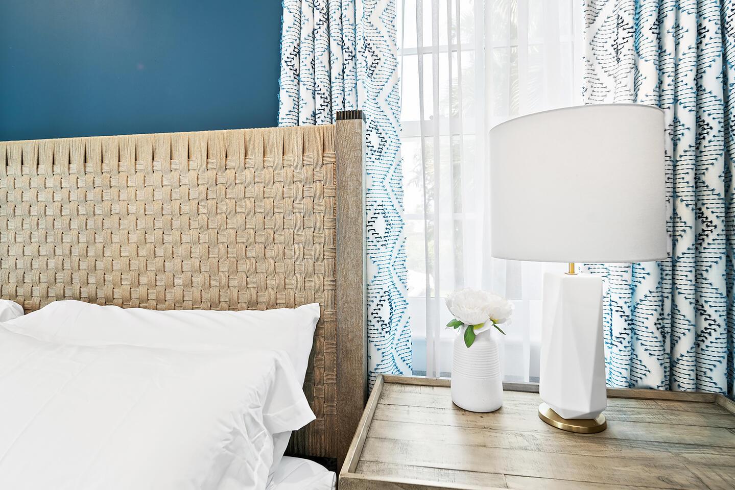 ESTATES OF SOUTH PALM BEA - Residential Lease