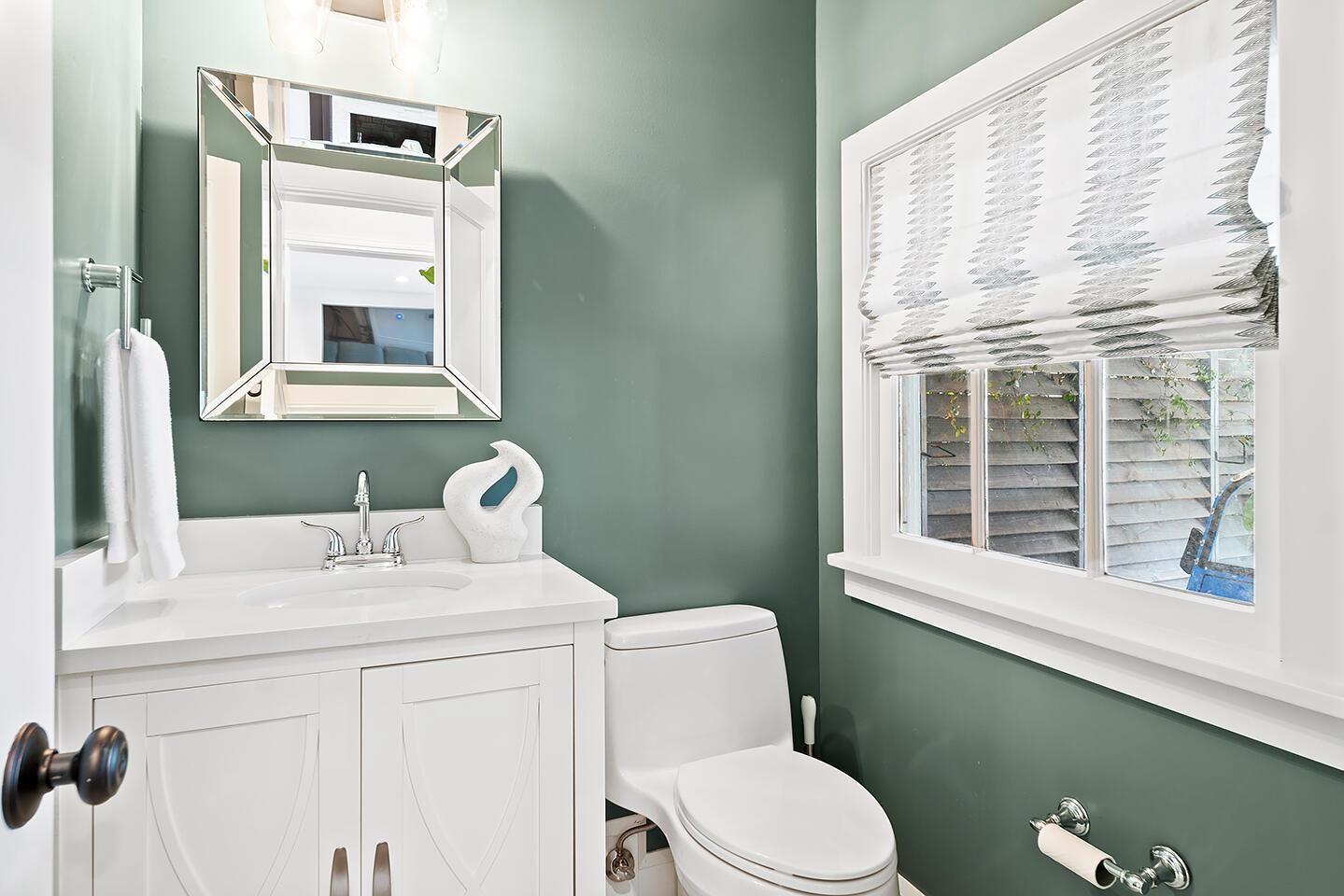 ESTATES OF SOUTH PALM BEA - Residential Lease