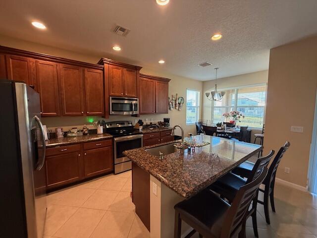 TRADITION PLAT NO 19 REPL - Residential Lease