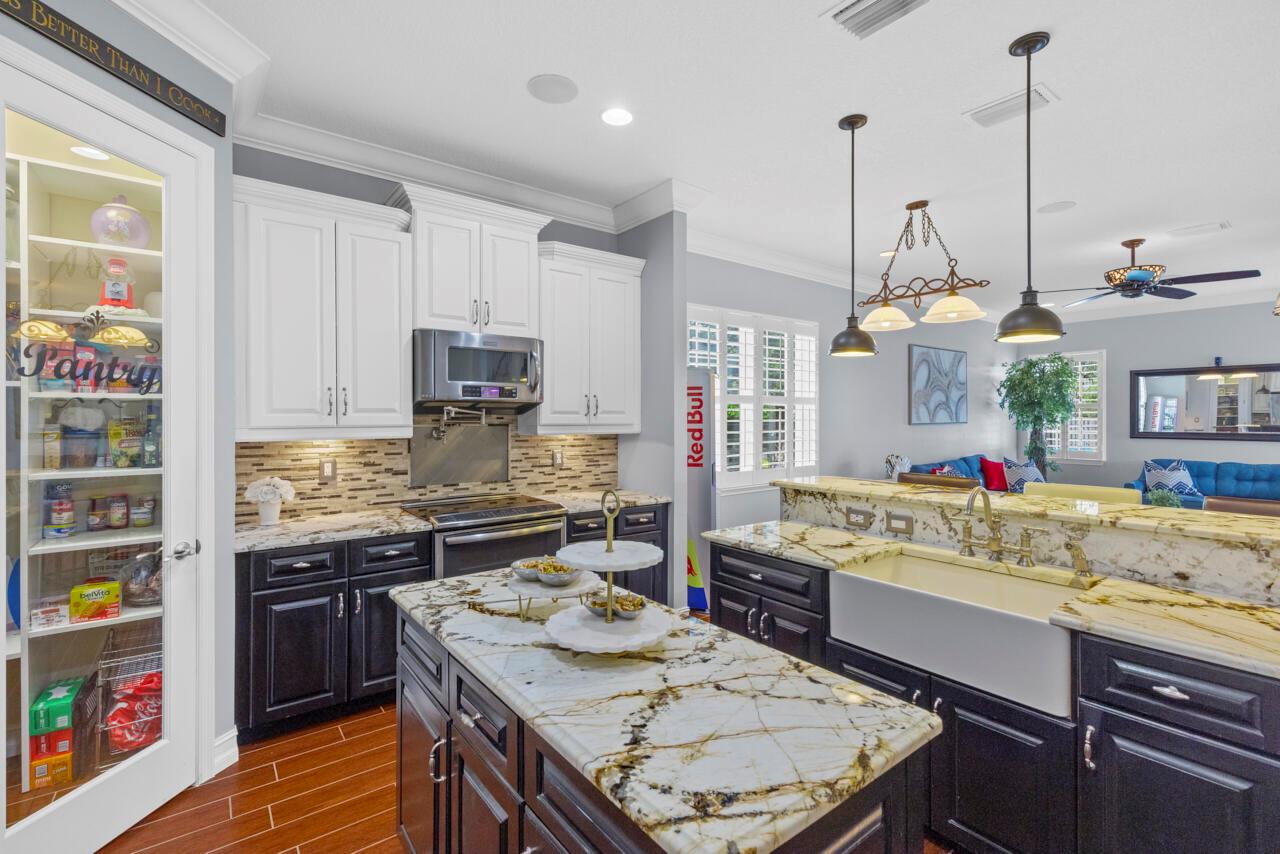 Becker Ridge - Residential
