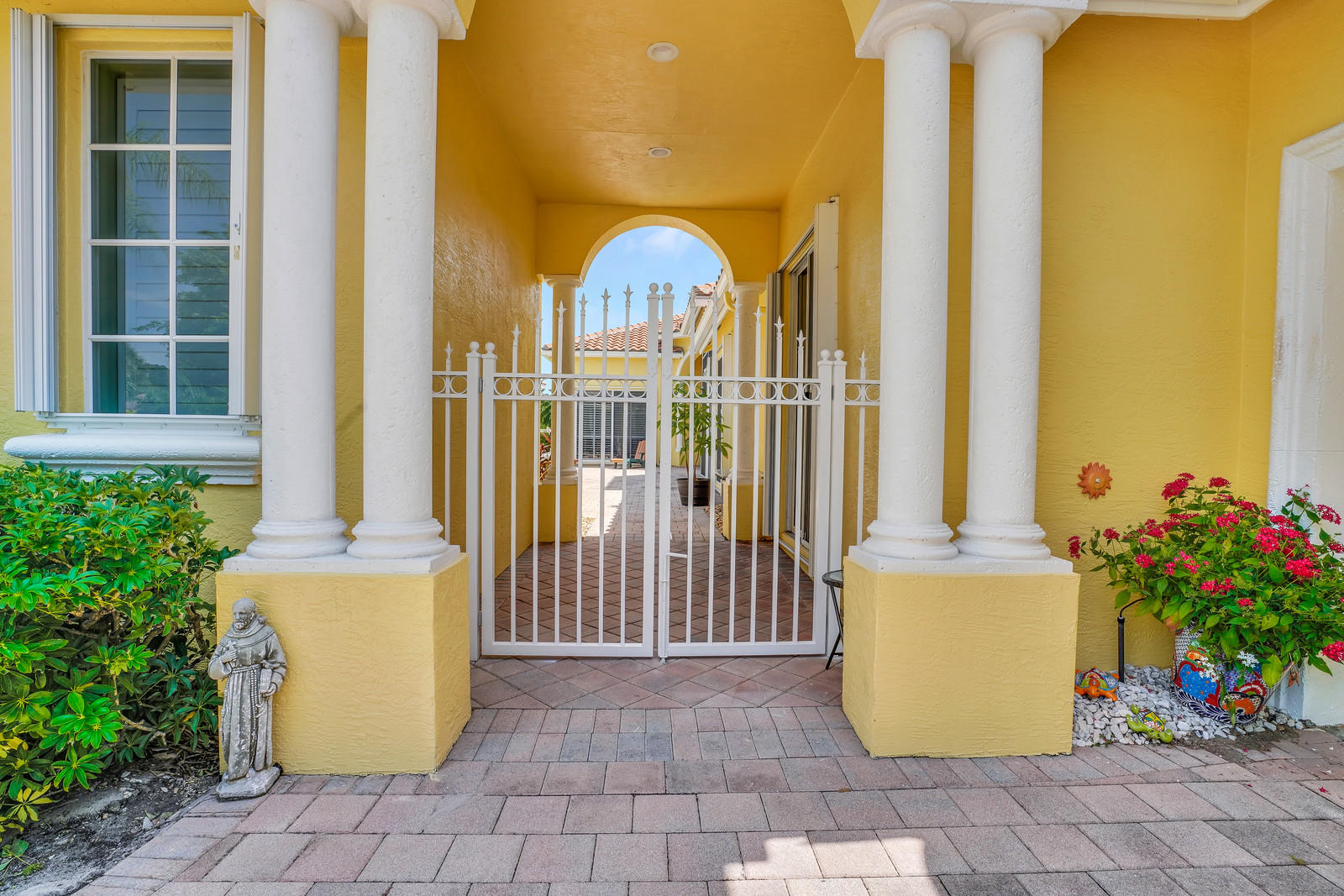 Seagate Country Club at The Hamlet - Residential