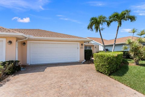 A home in Hutchinson Island