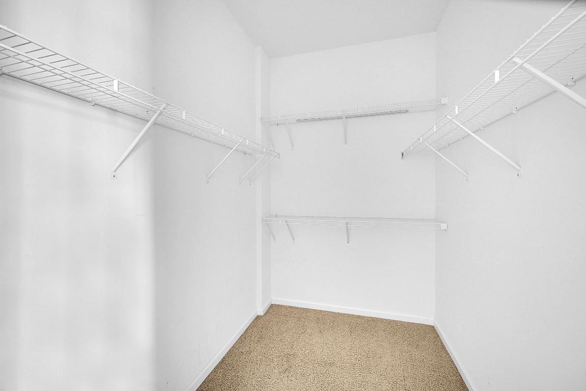 BLUE LAKE TOWNHOMES - Residential Lease