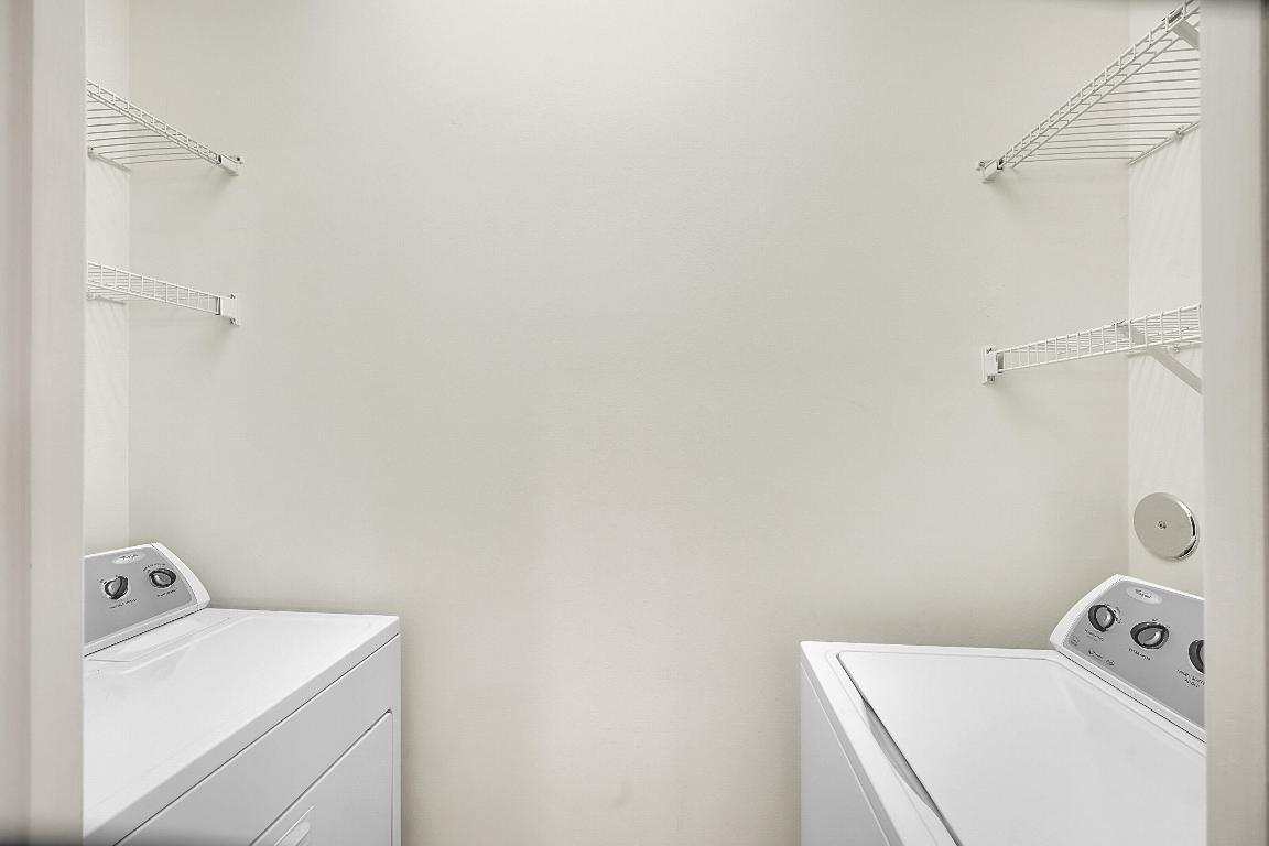 BLUE LAKE TOWNHOMES - Residential Lease