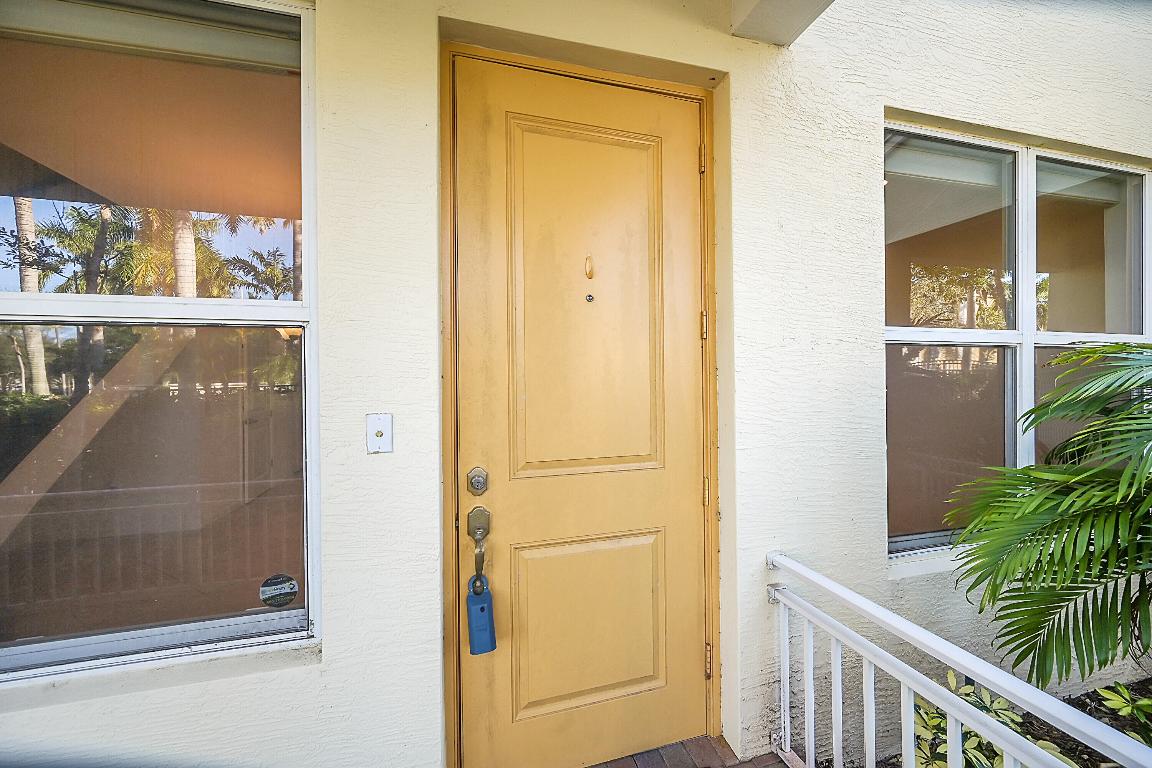 BLUE LAKE TOWNHOMES - Residential Lease