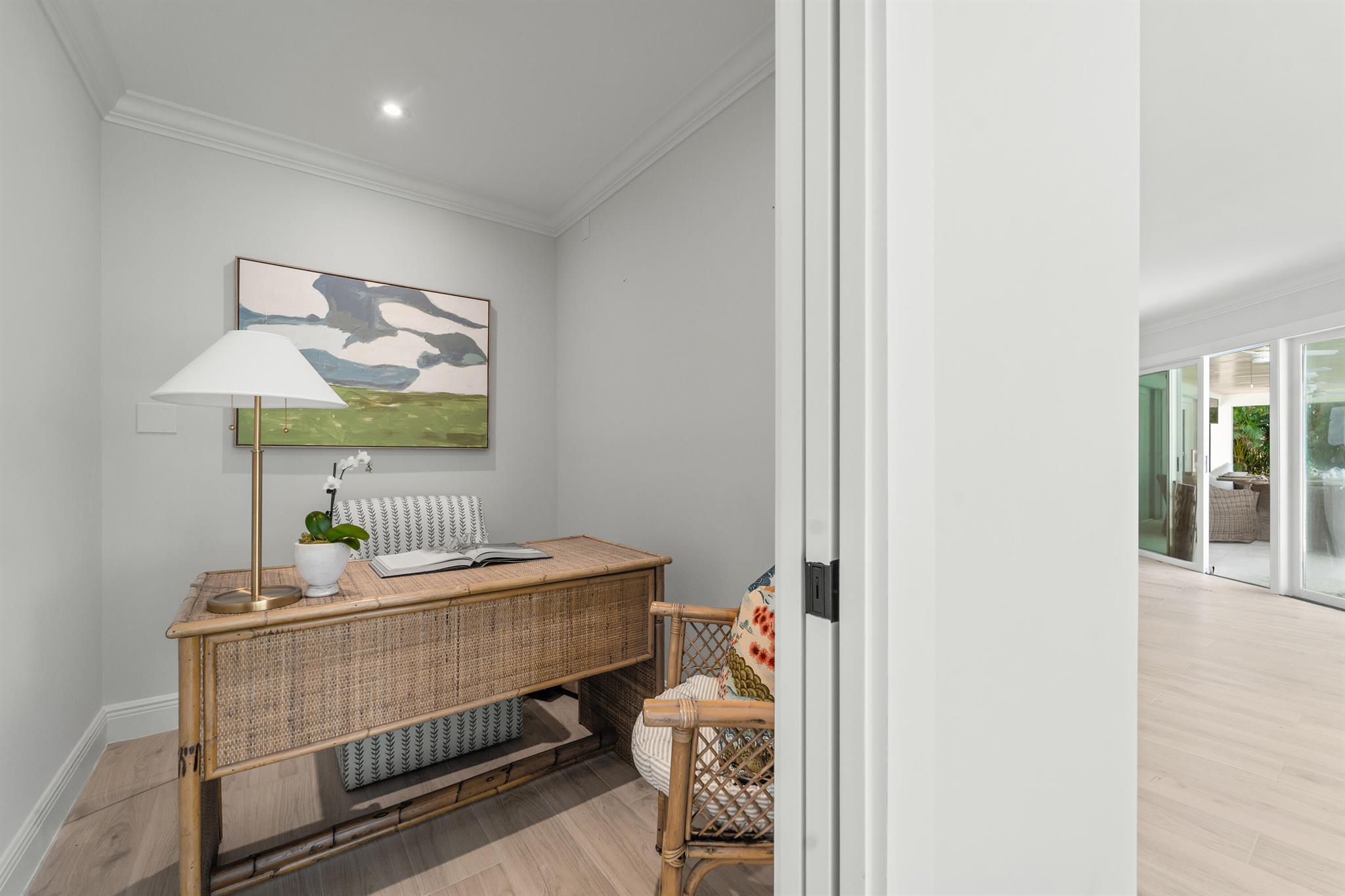 YACHT HARBOR MANOR - Residential