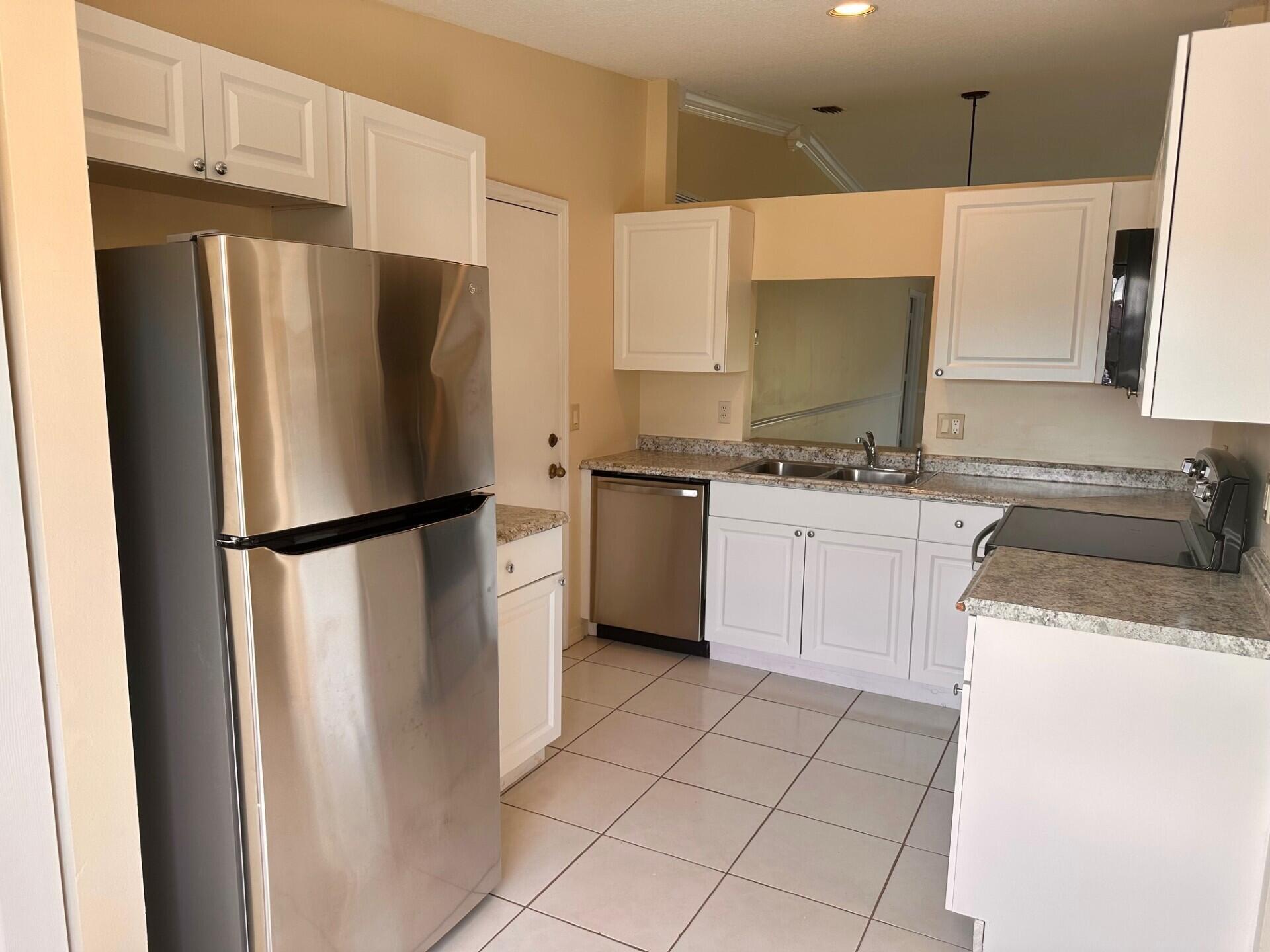 ORANGE POINT TR A - Residential Lease