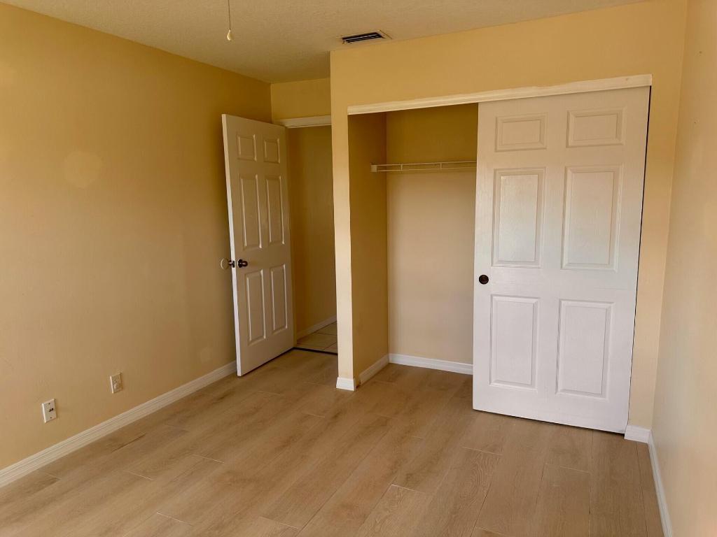 ORANGE POINT TR A - Residential Lease