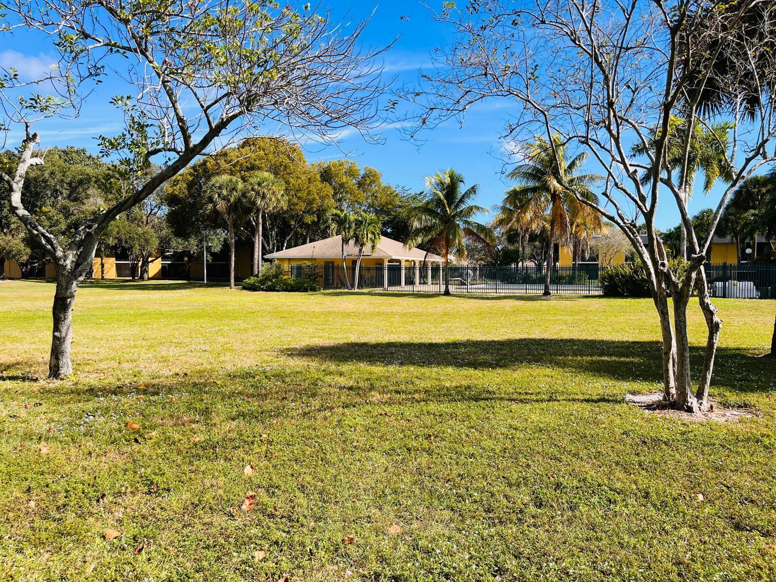 MEADOWS ON THE GREEN COND - Residential Lease