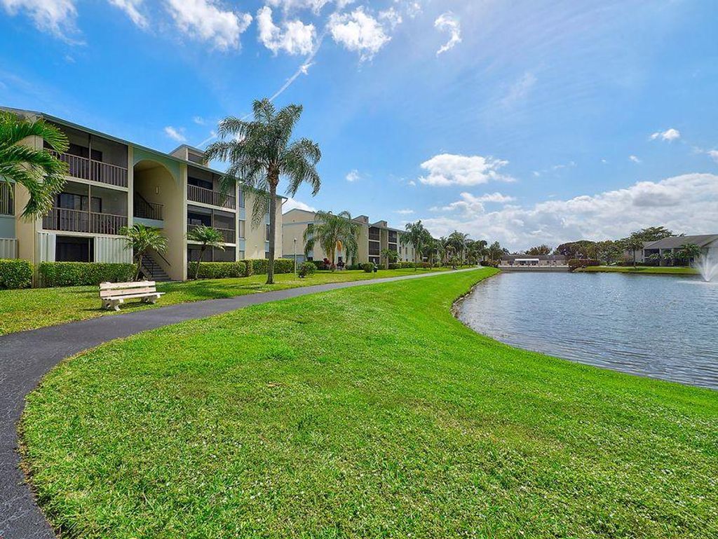 Photo of 1109 Green Pine Boulevard #B2, West Palm Beach, FL 33409 (MLS # R11160344)